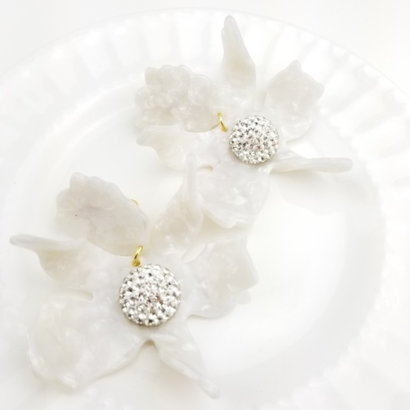 Lele Sadoughi Crystal Lily Earrings $198 - Picture 3 of 7